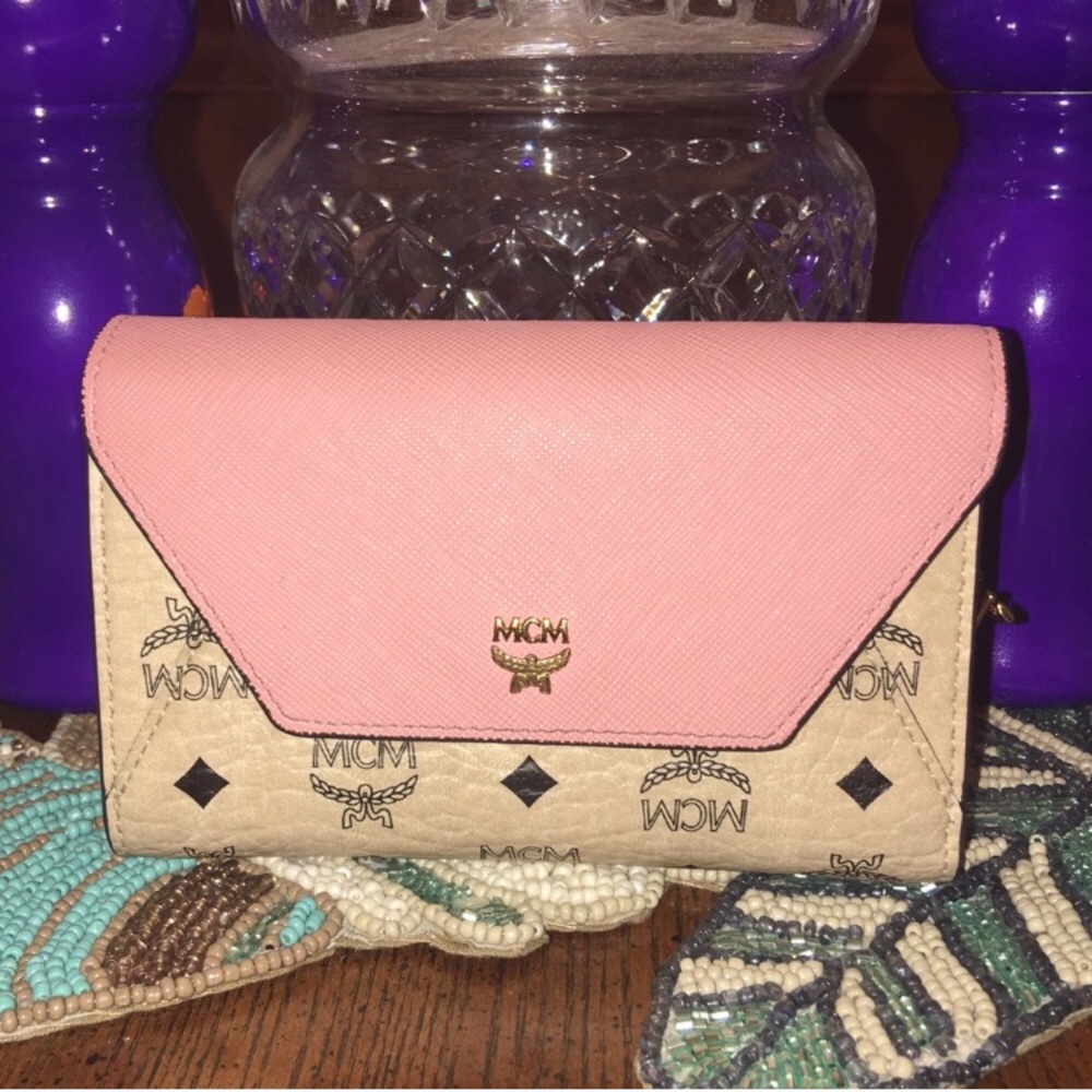 MCM wallet